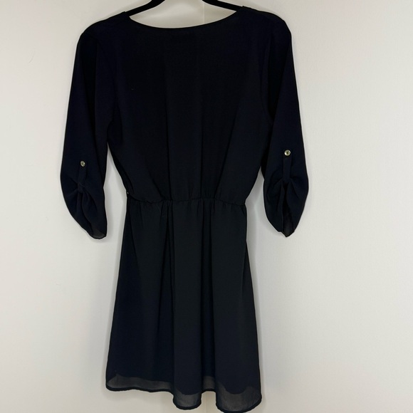 Eclipse Elegant Long Black Blouse with Deep V Neckline & Gold Buttons Longline - Picture 4 of 4